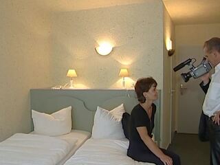 Ficken im hotelzimmer, 免費 高清晰度 臟 夾 mov 3a | 超碰在線視頻