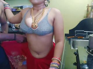My bhabhi charming and i fucked her in naharhana when my brother was not in home